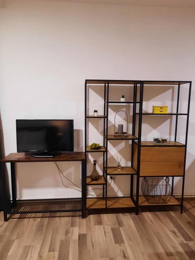 Pif Apartments Sadoveanu Braşov Eksteriør billede